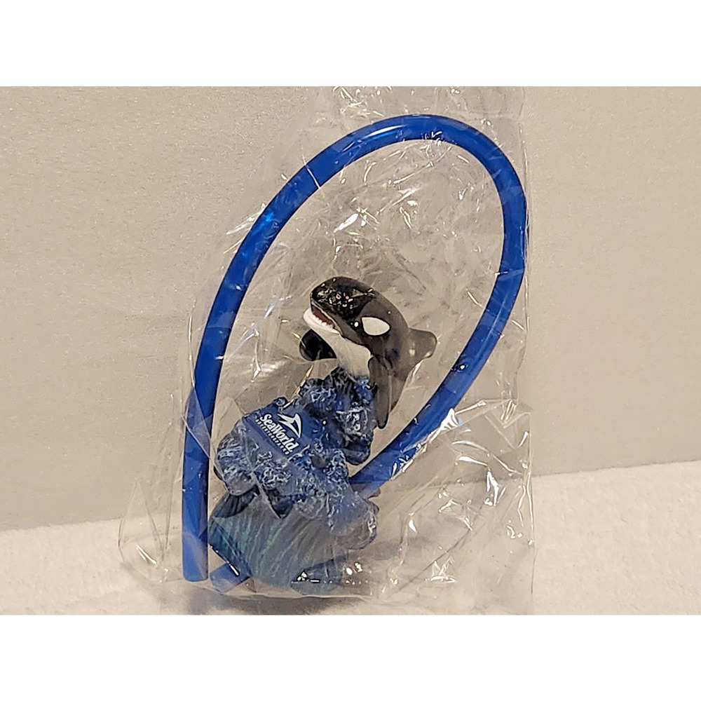 Sea World Orca Killer Whale Shamu Universal Souvenir Straw for Water/Soda Bottle